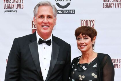 Kevin McCarthy Wife Age