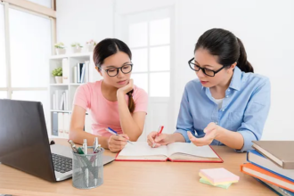 How can IB English tutoring improve student’s skills